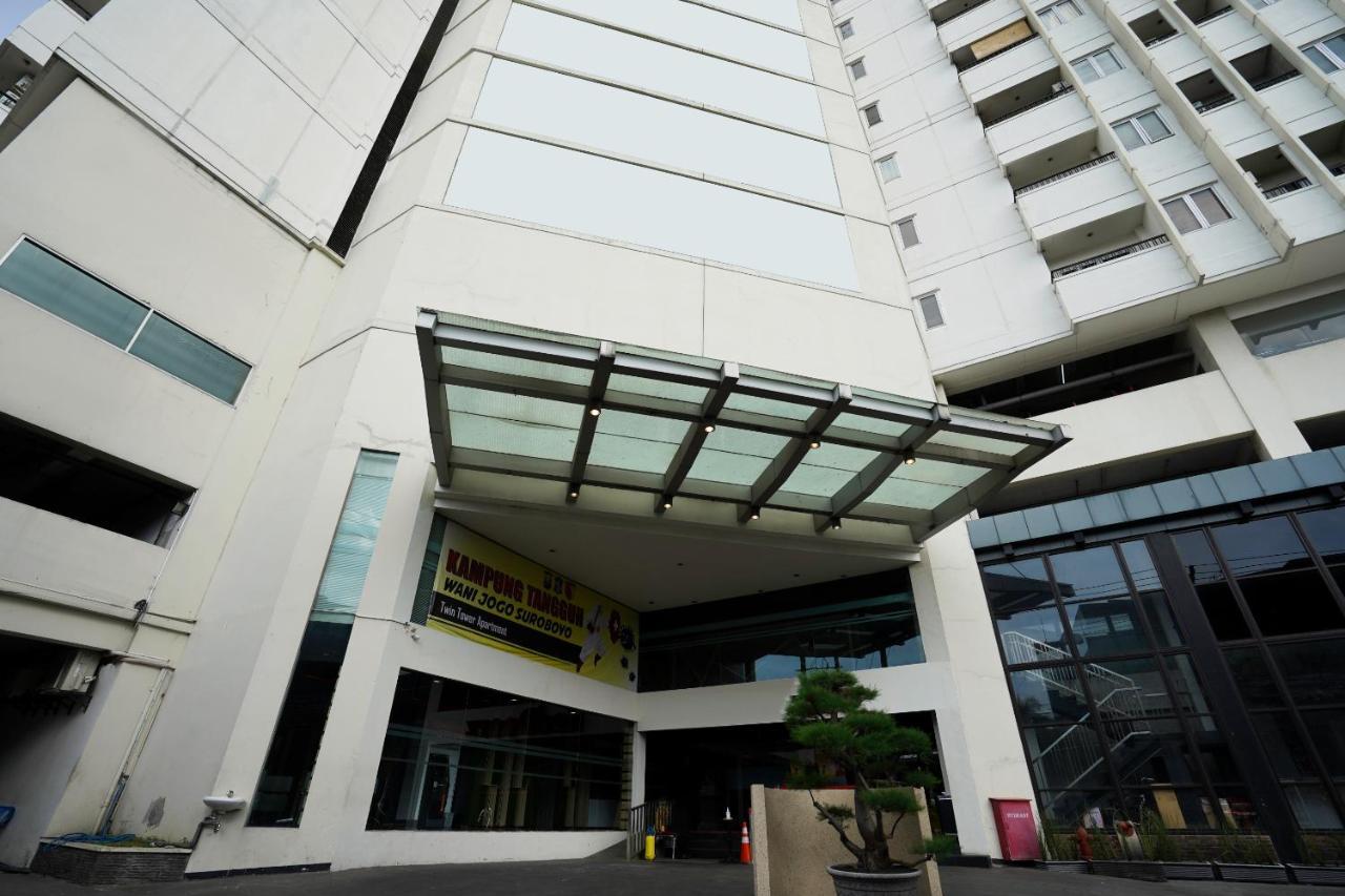 Collection O 29 Twin Tower Hotell Surabaya Exteriör bild
